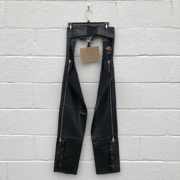 Harley Davidson New with Tags Black Leather Chaps size XS - Picture 10 of 15